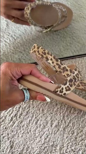 Cutesy dr scholls comfy sandals!! 💕💕 I’m 100% getting more of these