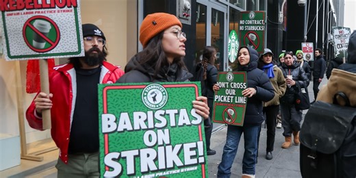 Union Starbucks Workers Call On Customers To Delete Starbucks App