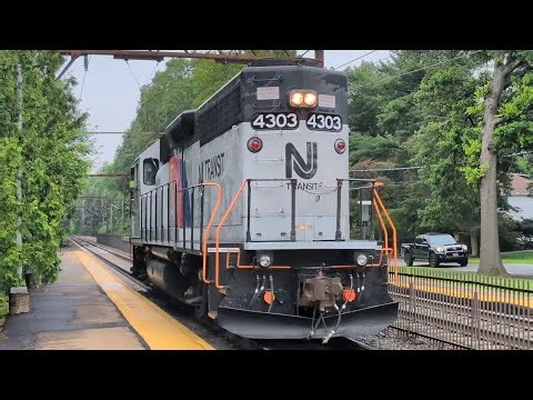 Railfanning NJ Transit at Short Hills 7-10-25; EMD GP40-2 running lite and long hood forward & more!