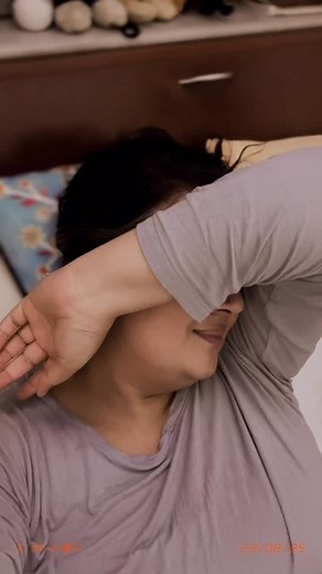 41K views · 1.4K reactions | Melodious era of early 2000 Bollywood, old songs , humtum , melody #kanpur #haanhumkanpursehain #reelkrofeelkro❤️ #reelinstagram #reelindia #humtum #bollywood | Nayani Dixitt | Facebook