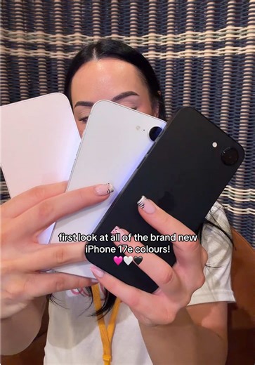 First Look at the New iPhone 17e Colors