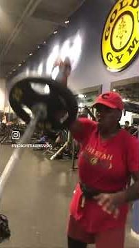 Fredia Gibbs - workout 🏋️‍♀️ .THERE IS NO TOMORROW ITS ABOUT TODAY!
