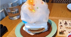 Anime pancakes from Poupelle of Chimney Town require magic before eating