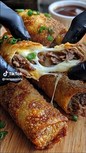 Delicious Philly Cheesesteak Egg Rolls Recipe