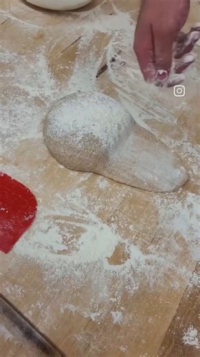 8.5K views · 94 reactions | Wholemeal spelt sourdough made with a 2...