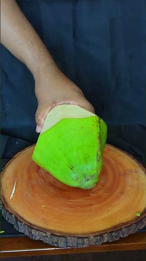 Satisfying Video! Expert coconut cutting style #ninja #asmr