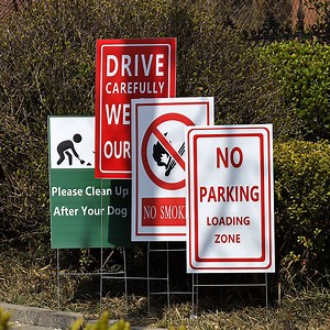 [Hot Item] Customized Various Shapes Coroplast Yard Signs with UV Printing Service