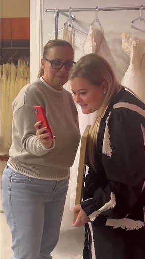 Elegancia, stílus, luxus – deluxe menyasszonyi ruhák! 💍✨