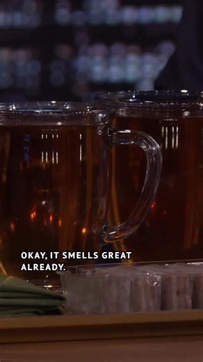 12K views · 90 reactions | Sarah Snook has put one of Australia’s most popular sweet treats on the world stage again, after she taught Jimmy Fallon how to do a ‘Tim Tam slam’. STORY ▶️ https://bit.ly/4hLgMzo | Daily Telegraph | Facebook