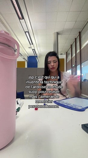 Technique de l'ardoise : comment réviser efficacement en études supérieures