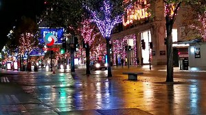 Muuqaalkani waxaad ku arki doontaa christmisku waxaa uu yahay iyo sidda loo dabaaldago waxaad ka daawan kartaa muuqaalka oo full ah https://www.youtube.com/watch?v=wxOR8YBkYhA | Abdirashid Ahmed Sheikh