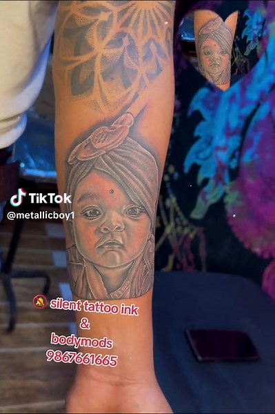 Portrait Tattoo with Silent Ink Techniques