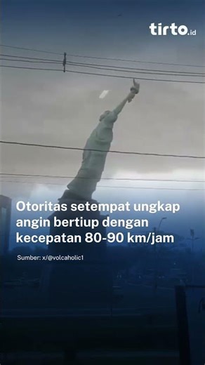 Replika Patung Liberty di Brasil Roboh Dihantam Angin