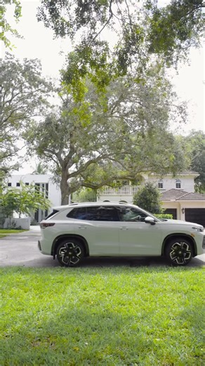 A remote start is a key to the heart. Start your engine and adjust climate controls remotely with the myVW App. | Barnes Crossing VW