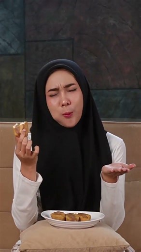 Setelah pindah ke Jalan Kutilang Ungaran, nama dagang disesuaikan menjadi "Tahu Baxo Ibu Pudji"