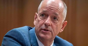 One of America’s biggest companies is imploding