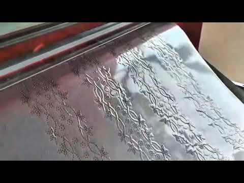 Single-color Automatic Rhinestone Setting Machine.