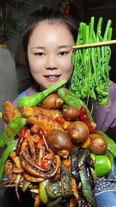 63K views · 1K reactions | Fried Squid and Pork Ribs Happiness ✨ #eating #foodie #friedsquid | Xiaomei Rural Life | Facebook
