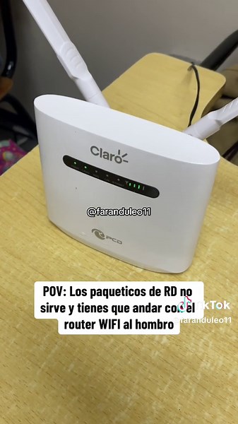 Hilarious Performance with Router WiFi - Memes Gone Viral