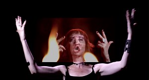 Agradecemos a la artista española María Guadaña, quien nos envió su propia versión de la canción de Violeta Parra “Qué he sacado con quererte” con un videoclip dirigido por José Ramón Da Cruz. #QueHeSacadoConQuererte #VioletaParra #MuseoVioletaParra | Museo Violeta Parra