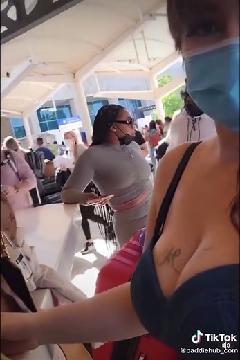 Baddiehub_com (@baddiehub_com)’s videos with original sound - Baddiehub_com