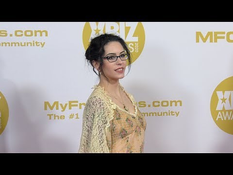 Anna de Ville 2020 XBIZ Awards Red Carpet Fashion in 4K