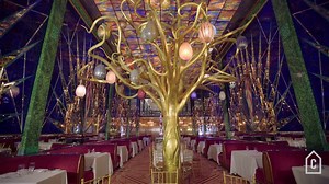 38K views · 98 reactions | Get lost in one of Manhattan’s most famous and over-the-top restaurants. | Curbed | Facebook