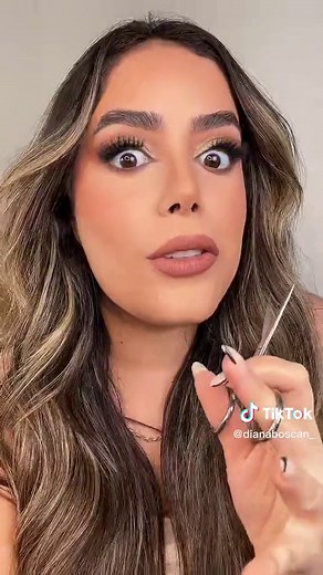 How to Safely Cut Your Eyelashes: Tips and Tricks