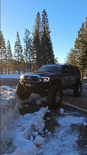 Solid Axled 4th Gen 4Rrunner💪 #toyota #offroad #4runner #shorts #4x4