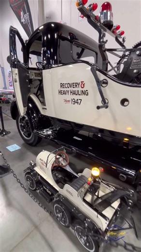 This 1947 Tow Truck Shouldn't Run But Does #restoration #classics