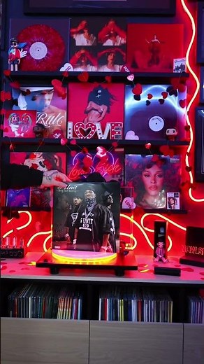 G-Unit - Beg For Mercy (2×LP Vinyl) is the original 2003 Interscope / G-Unit Records double-LP press