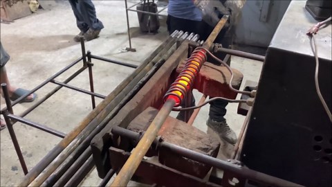 Transforming Iron Bars into Durable U Bolts for Truck Suspensions