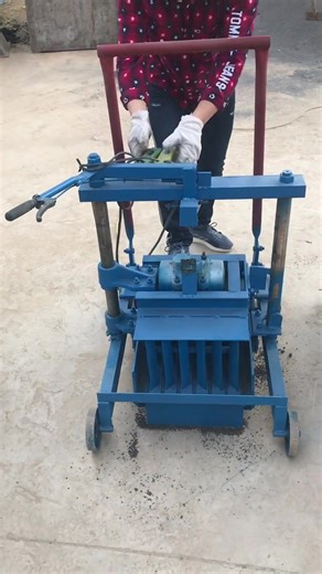 #CementBrickMachine#BrickCompressor#ClayBrickMachine#BrickMachineFactory#CementBrickMachineManufacturer