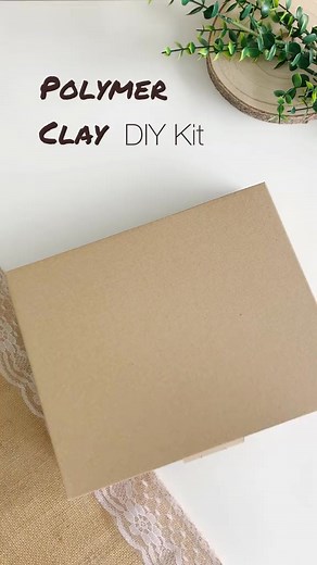 DIY Polymer Clay kit with FREE shipping worldwide ❤️ The perfect kit to get started with polymer clay or to gift the joy of creativity to a friend or loved one! This kit includes all the basic tools to start crafting plus high quality polymer clay, cutter | Clay Repository