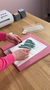 170K views · 1.1K reactions | Happy Monday, Crafters!  Today, we're sharing the true magic of crafting: embossing! ✨ Stamp your image with a clear embossing ink pad, sprinkle on some embossing glitter, and heat to set—it’s that simple! Here's a little sparkle to brighten up your Monday! ✨ | Chloes Creative Cards | Facebook