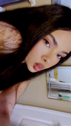 official.jannelle (@official.jannelle)’s videos with So what we get drunk? (Extended Version) - Flvckka