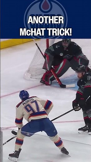 Hat trick night for McDavid!! 🚨🎩🦑
