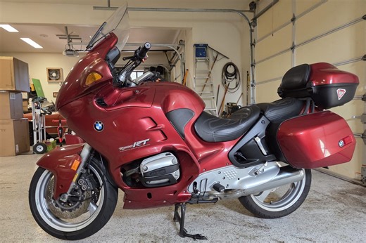 No Reserve: 1996 BMW R1100RT