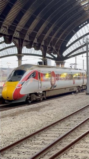 LNER Azuma in Eleanor Livery Departing York | Edinburgh Bound