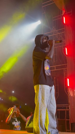 75K views · 9.2K reactions | Manzor en pleine prestation à Parakou ❤️ | Oculus | Facebook