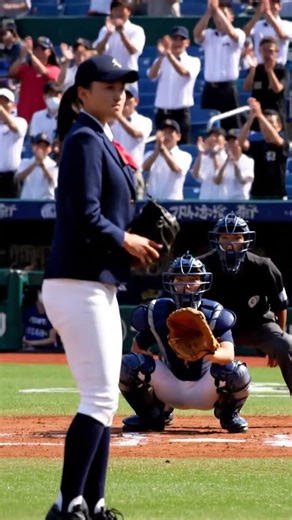 wbcロスで野球女子ブームとなりピッチング練習して浦和学院高校の始球式で速球ストライクを投げる美人が増える世界線 #baseball #女子野球 #japanesewoman #浦和学院 #美人