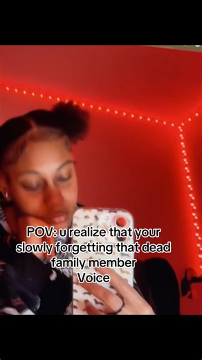 @Emily🖤🤙🏽 @Emily🖤🍂 | Emily