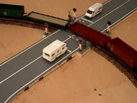 Faller Car System Paso a nivel en circuito coches