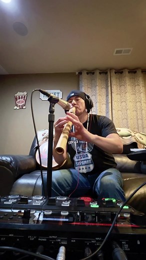 A lil loop session for you! | Supaman