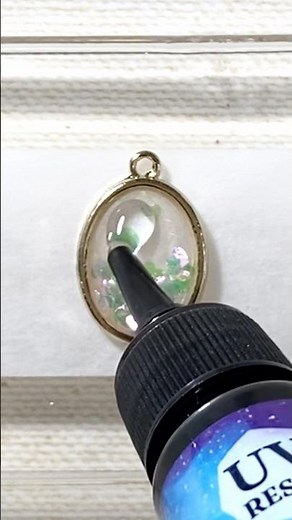 【レジン】セリアのレジン液で、簡単アクセサリー作り #ハンドメイド #レジン #レジンアクセサリー #resin