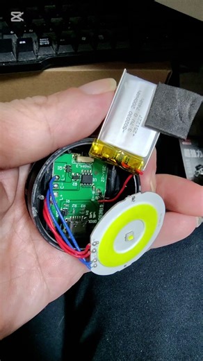 ダイソー 500LM COB LIGHT PRO 分解してみた