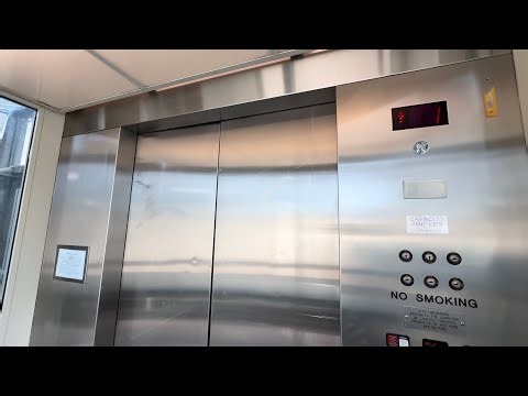 1995 Schindler Hydraulic Elevator @ Market Square Walkway, Roanoke VA, USA.