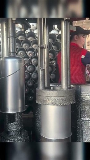 How Seamless Aluminum Cans Are Made