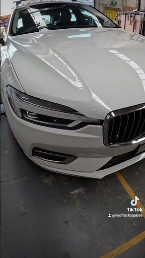 Volvo XC60, Yakima Roof racks & THULE roof box