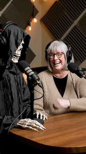 podcast with grim reaper #trendingshort #viral #ghost #funny #grimreaper #usafunnyvideos #usapodcast